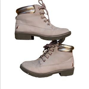Nautica pink w/rose gold accents lace tie and zipper work boots girl’s size 12.